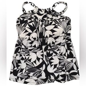 Shade & Shore Size S Black White Leaf Print Tunneled Halter Tankini Swim Top